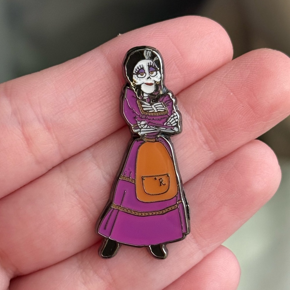 Disney Loungefly Coco Mama Imelda Collectable Pin